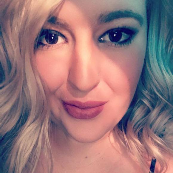 Meet your Posher, Broghan - Picture 1 of 1